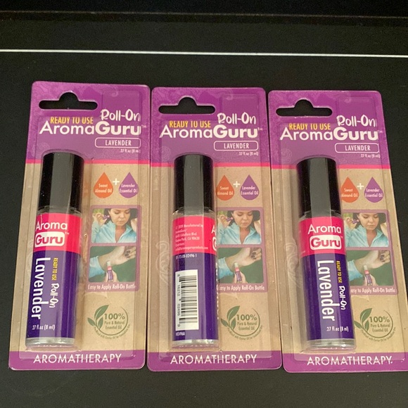NWT AromaGuru Lavender Roll On Lot - Picture 1 of 3